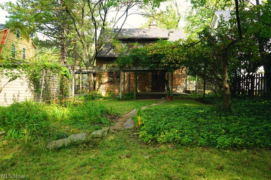 3432 Clarendon Road Cleveland, OH 44118 - Photo 18 of 21 Gallery Image 18