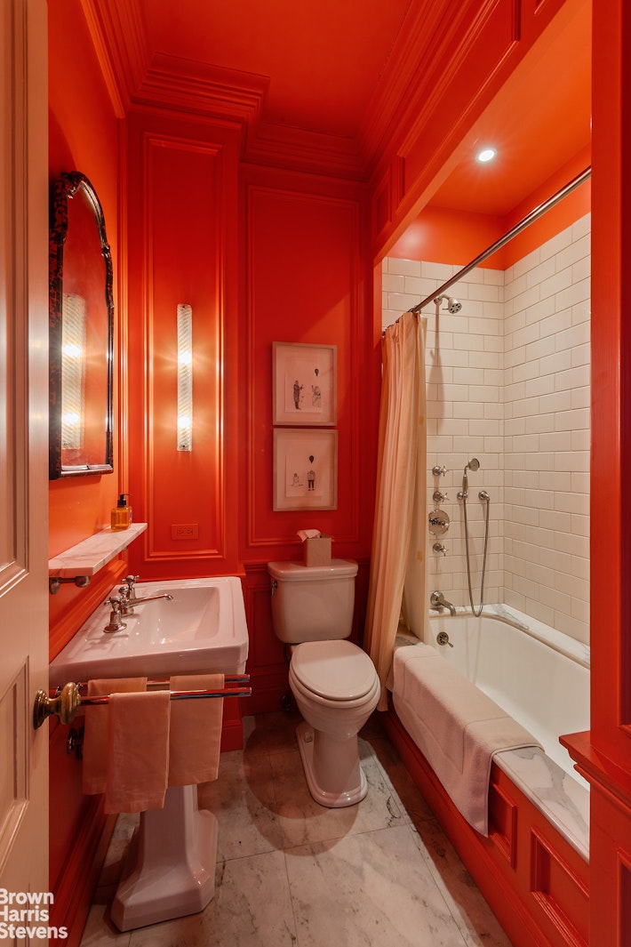 435 East 52nd Street, Unit 6C Manhattan, NY 10022 - Photo 18 of 26