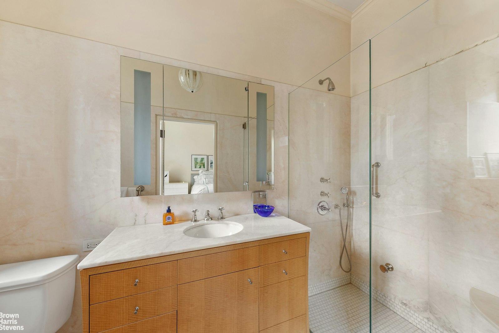 435 East 52nd Street, Unit 6C Manhattan, NY 10022 - Photo 19 of 26