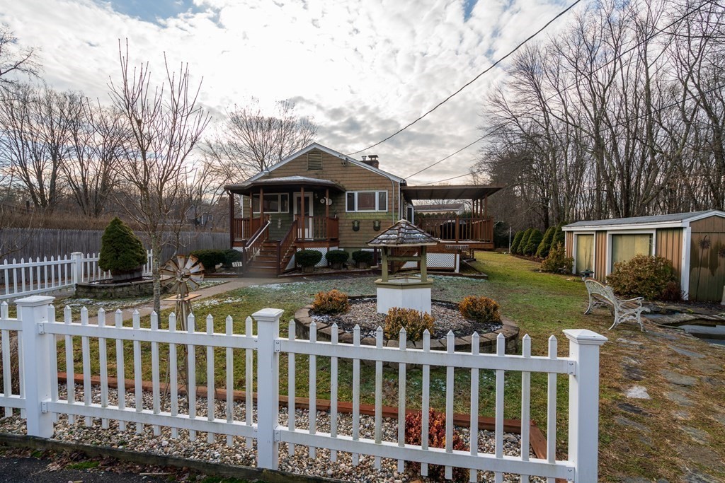 103 Pelham Road Amherst, MA 01002 - Photo 1 of 30 Gallery Image 1