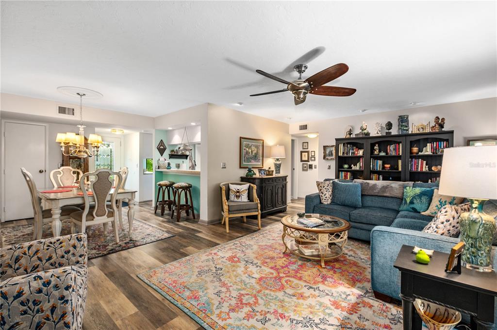 1701 Pelican Cove Road, Unit 359 Sarasota, FL 34231 - Photo 7 of 25