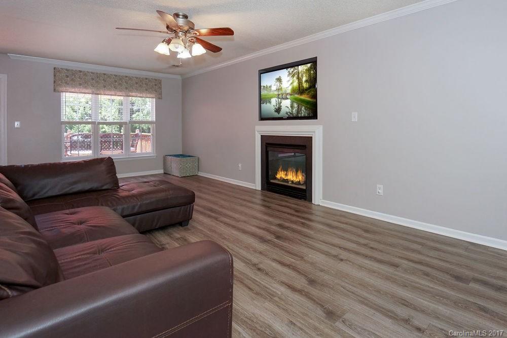 15273 Tracy Beth Road Huntersville, NC 28078 - Photo 9 of 24 Gallery Image 9