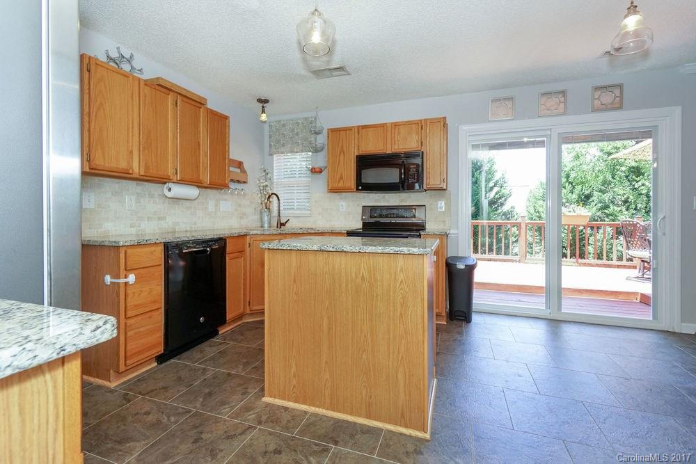 15273 Tracy Beth Road Huntersville, NC 28078 - Photo 10 of 24 Gallery Image 10
