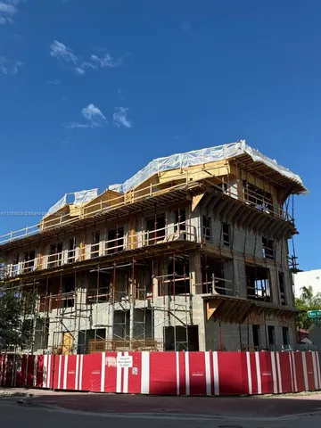 a view of house with a outdoor space