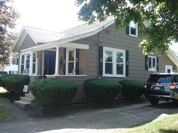 41 Woodland Road Bellingham, MA 02019 - Photo 2 of 21 Gallery Image 2