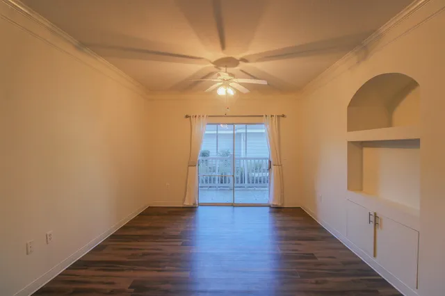 $2,430 | 1300 Park W Boulevard, Unit 401, Mount Pleasant, SC 29466