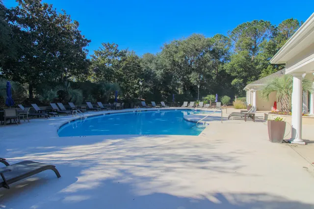 $2,430 | 1300 Park W Boulevard, Unit 401, Mount Pleasant, SC 29466