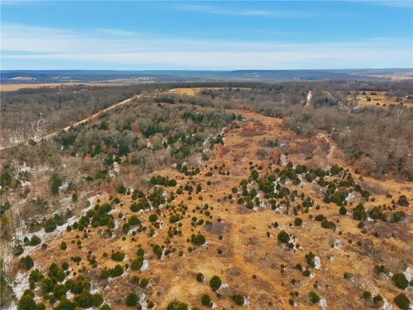 $1,500,000 | 3815 476th Road, Osceola, MO 64776