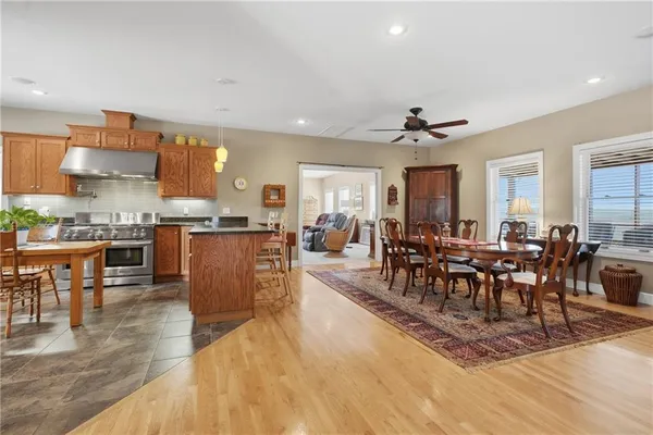 $1,500,000 | 3815 476th Road, Osceola, MO 64776