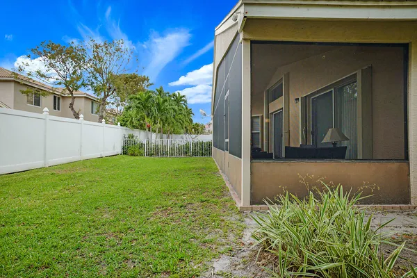 $535,000 | 5028 Solar Point Drive, Greenacres, FL 33463