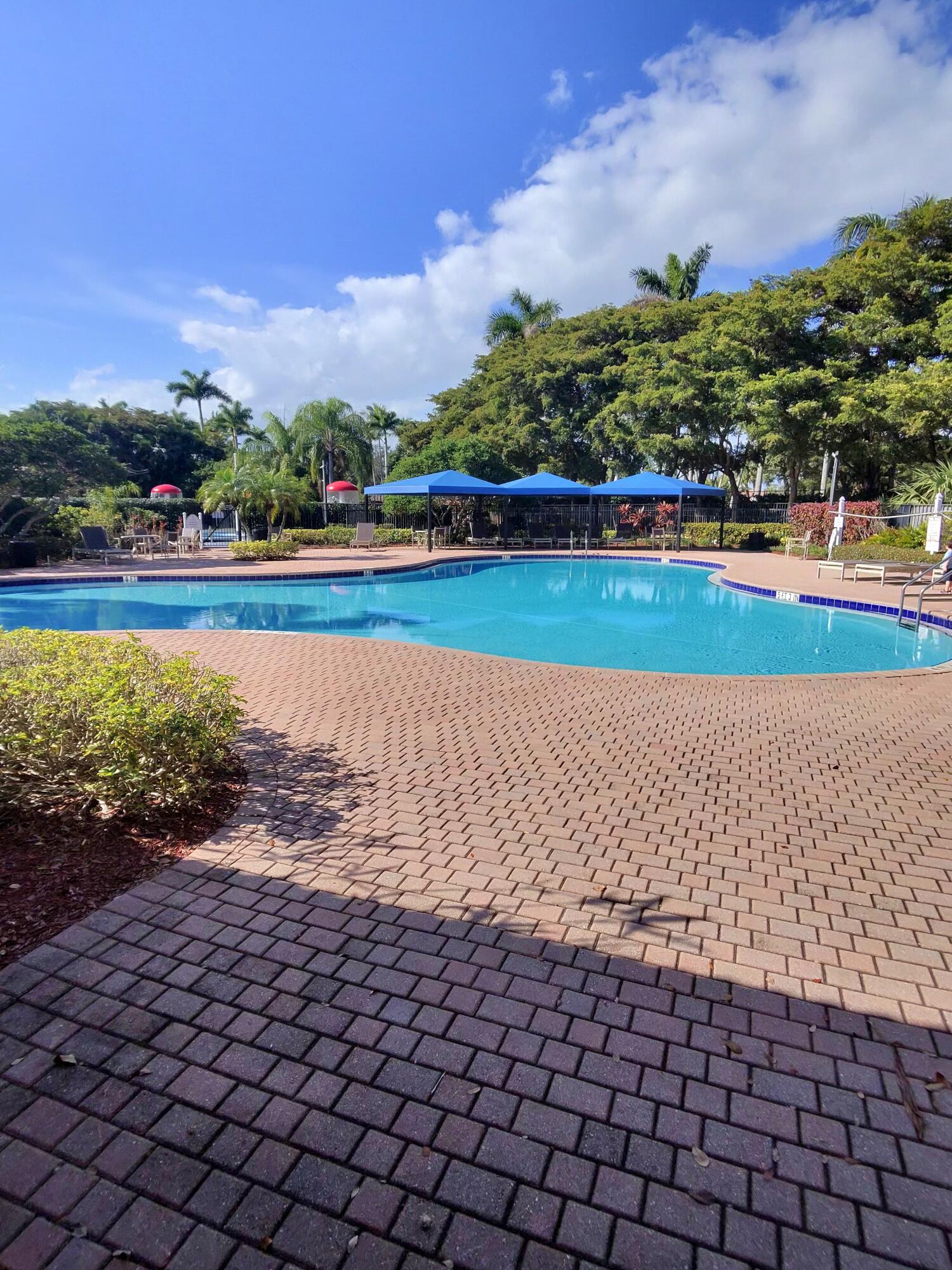 5028 Solar Point Drive Greenacres, FL 33463 - Photo 29 of 32 5739