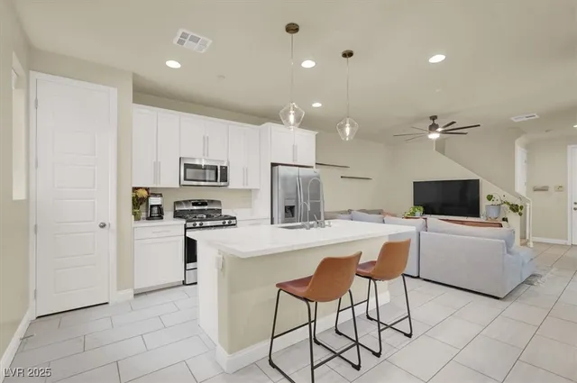 $465,000 | 549 Tokopah Falls Street, Las Vegas, NV 89138