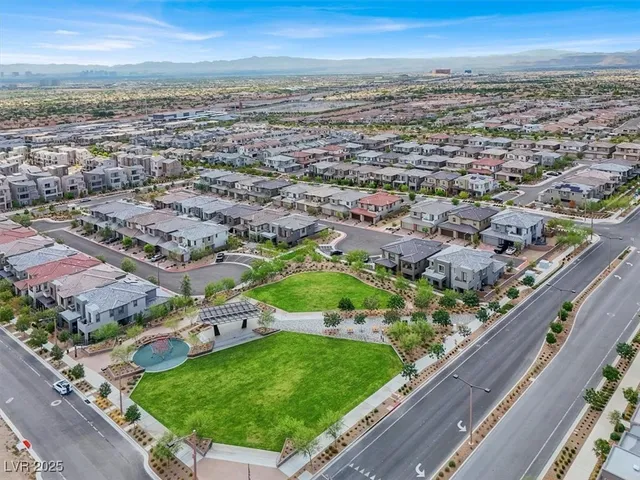 $465,000 | 549 Tokopah Falls Street, Las Vegas, NV 89138