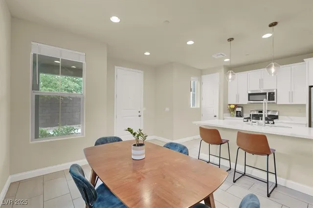 $465,000 | 549 Tokopah Falls Street, Las Vegas, NV 89138