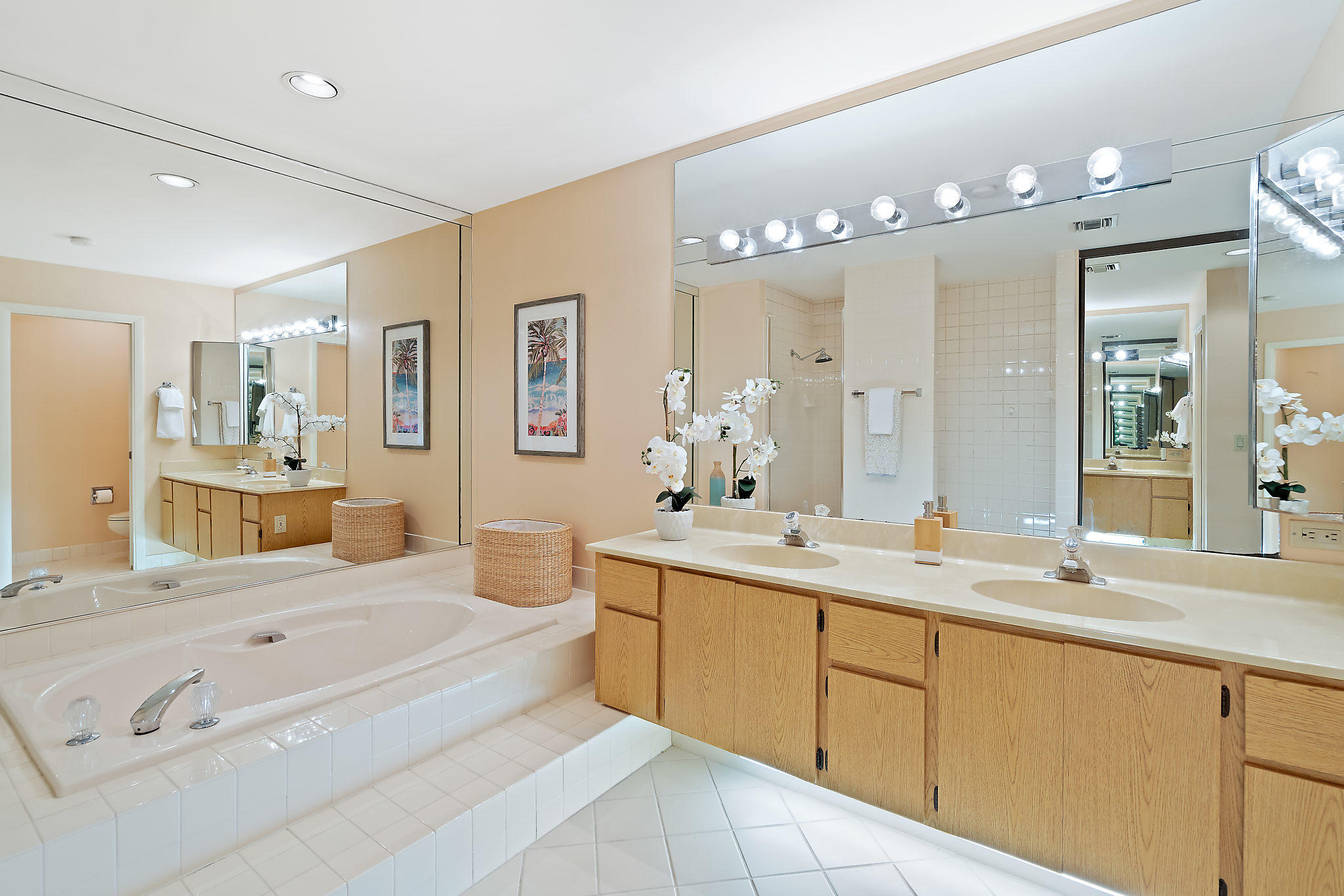 308 Ridge Road Jupiter, FL 33477 - Photo 48 of 54 Large Master Bath