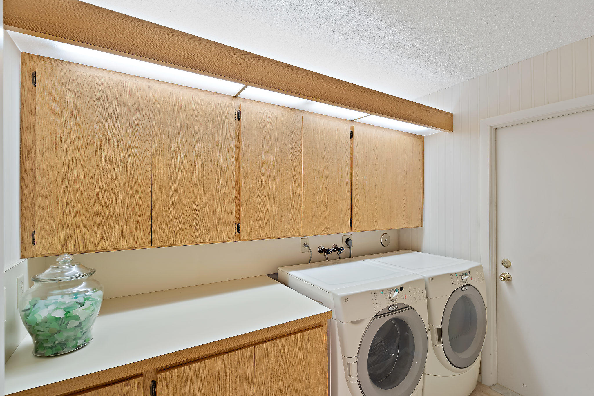 308 Ridge Road Jupiter, FL 33477 - Photo 53 of 54 Laundry Room !