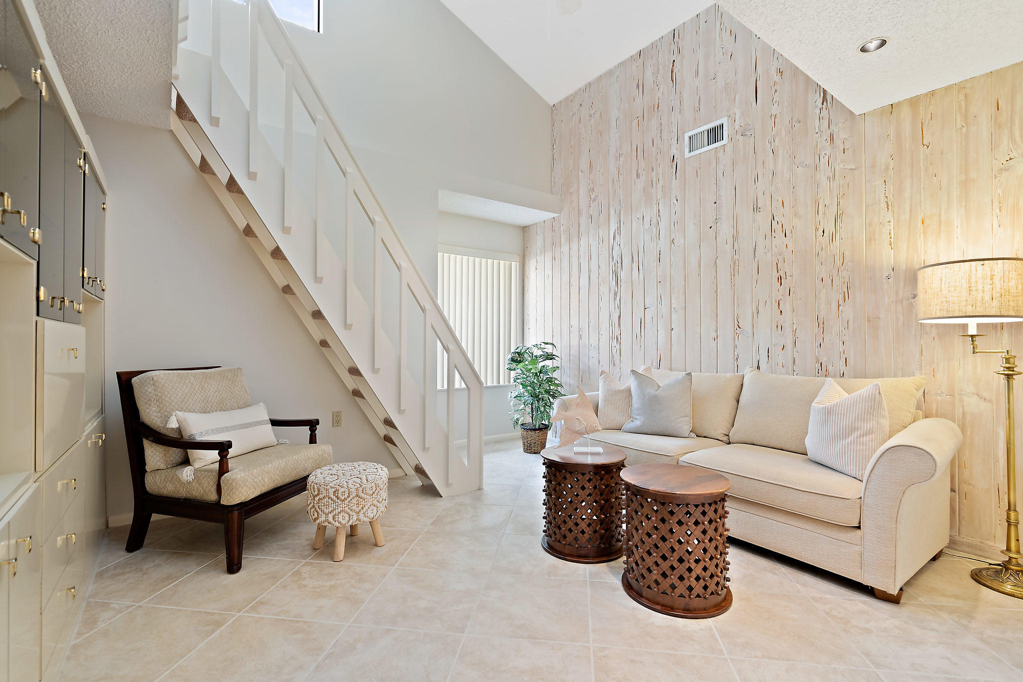 308 Ridge Road Jupiter, FL 33477 - Photo 10 of 54 3rd Bedroom