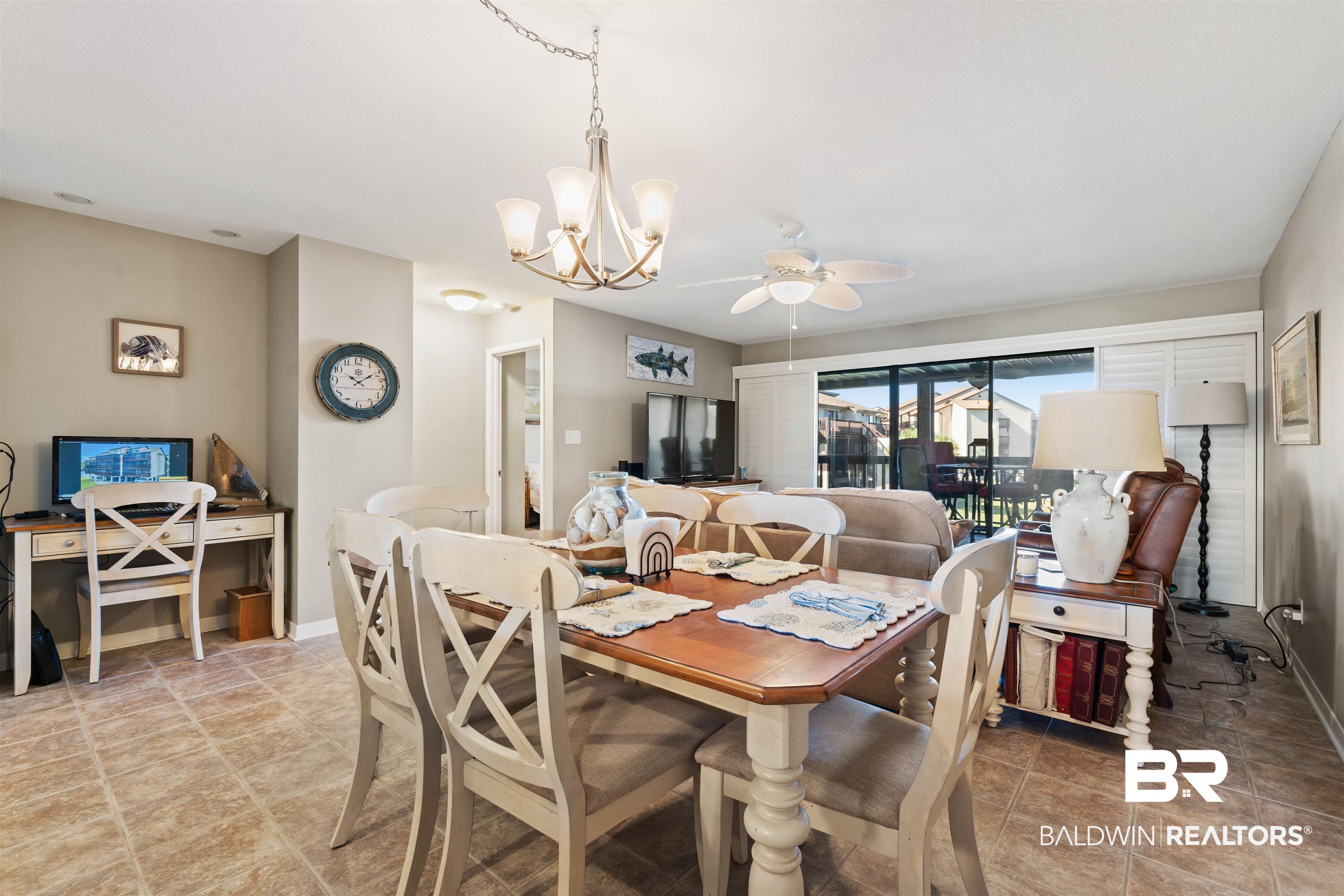 4723 Port Side Lane, Unit 101 Gulf Shores, AL 36542 - Photo 8 of 48 Love this Work Cubby!
