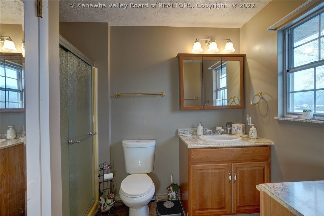 10536 Winfield Road Winfield, WV 25213 - Photo 22 of 30 Gallery Image 22