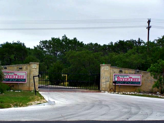 0 Rivertree Road Rio Frio, TX 78879 - Photo 2 of 20 a view of a park with welcome board