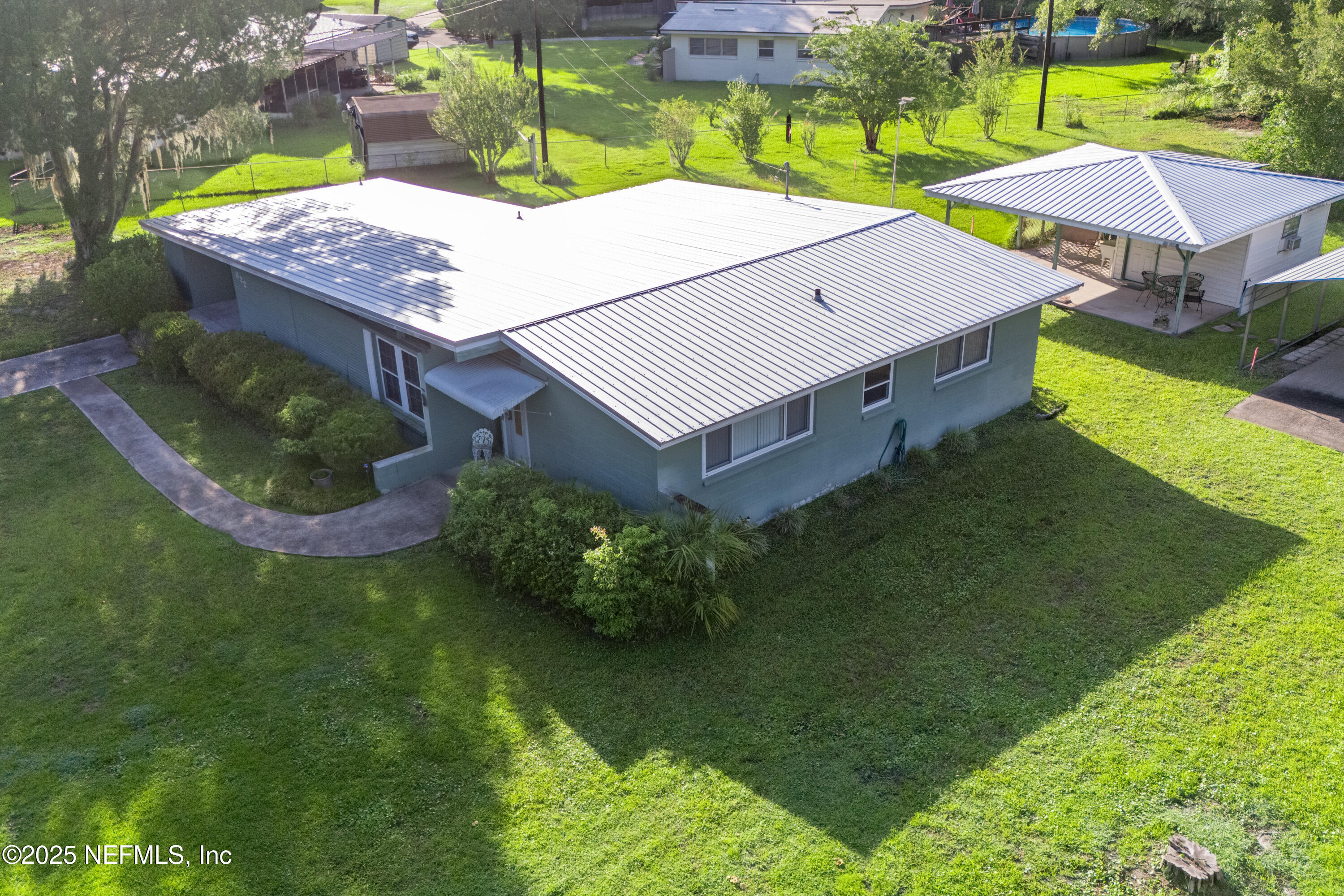 822 West Pratt Street Starke, FL 32091 - Photo 2 of 54 822 W Pratt St Reshoot-19