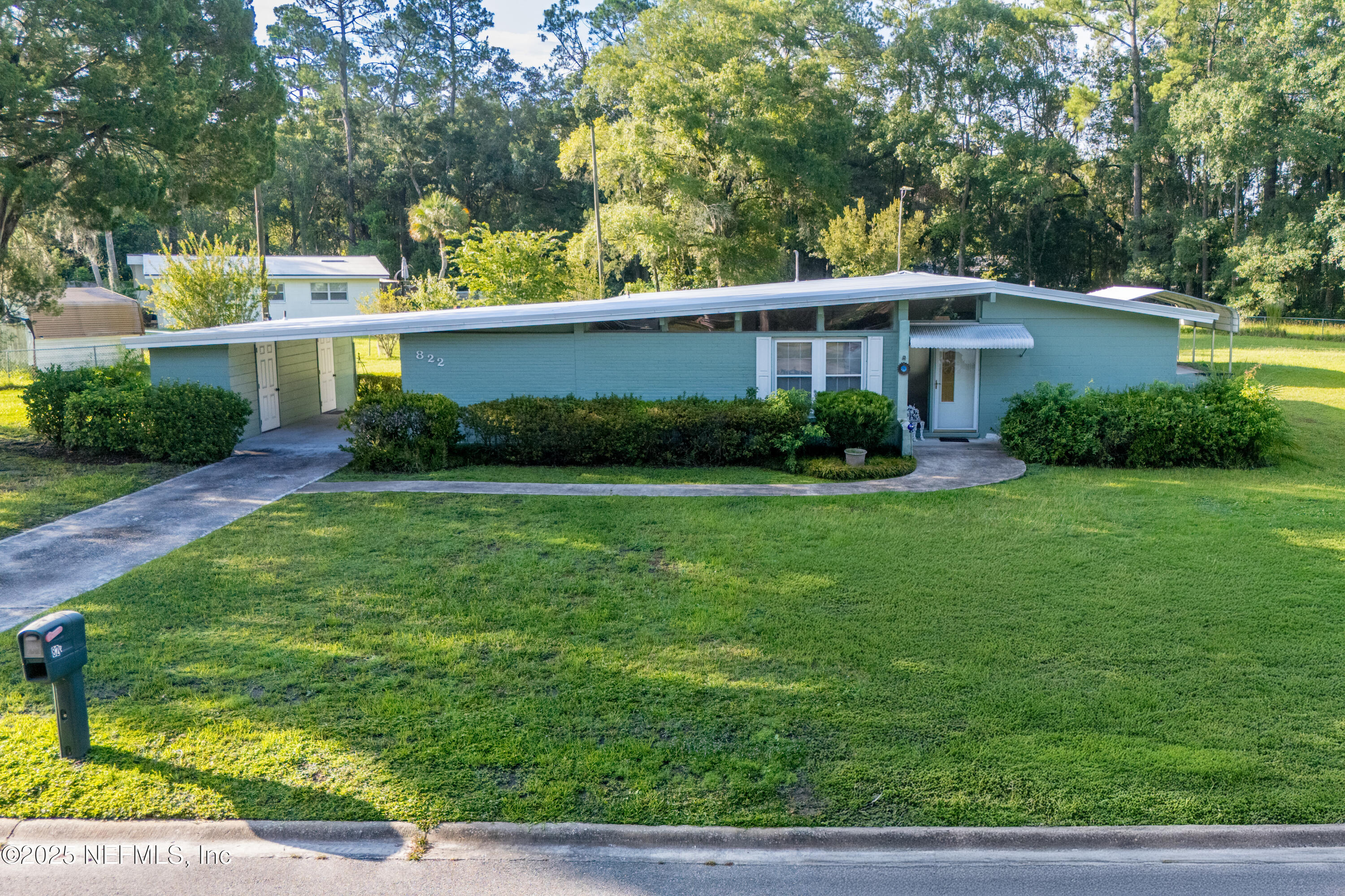 822 West Pratt Street Starke, FL 32091 - Photo 6 of 54 822 W Pratt St Reshoot-9