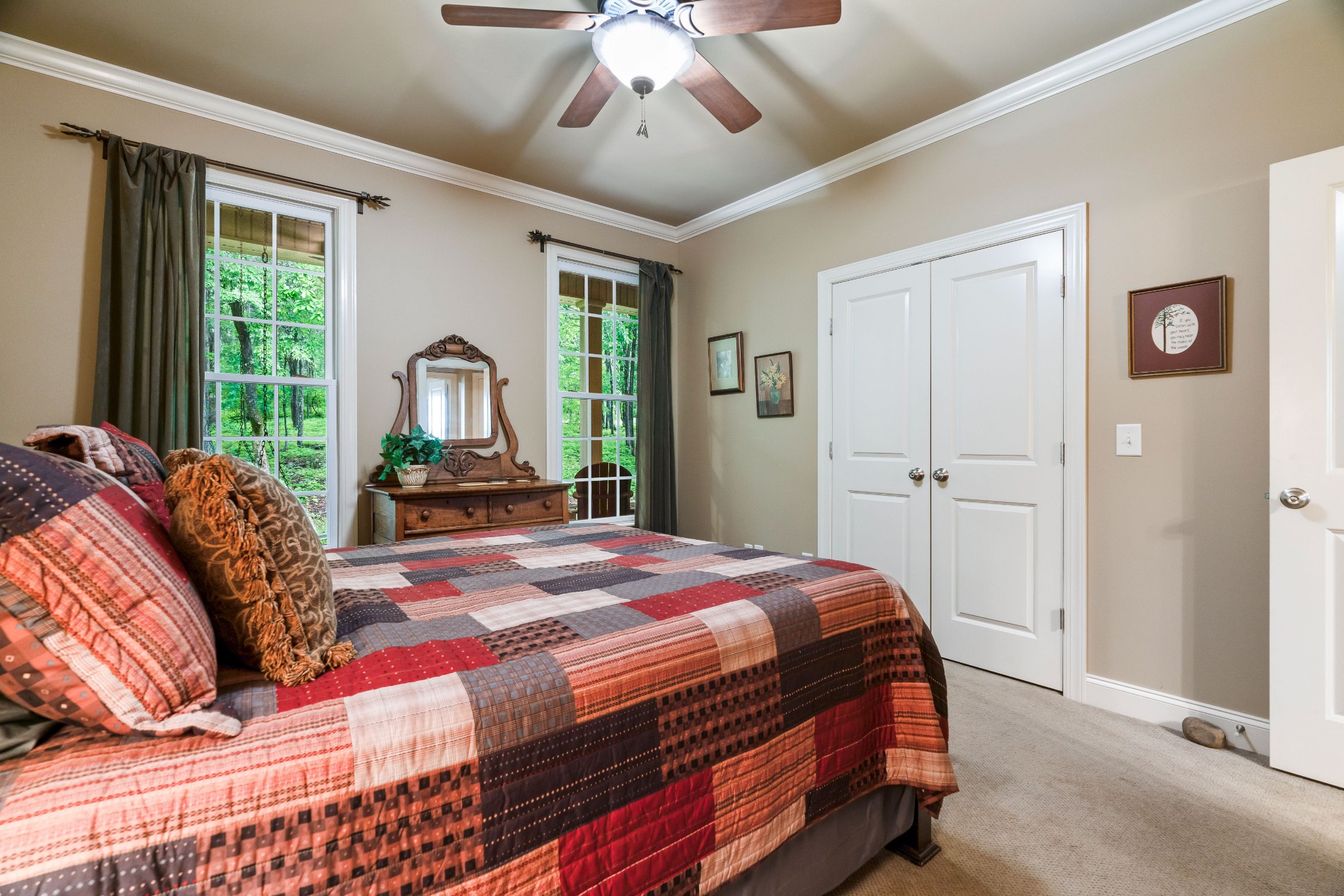 1976 Cooks Road Mount Juliet, TN 37122 - Photo 48 of 70 a bedroom with double bed and a window