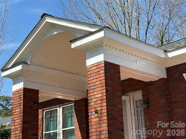 $140,000 | 1011 East Main Street, Albemarle, NC 28001