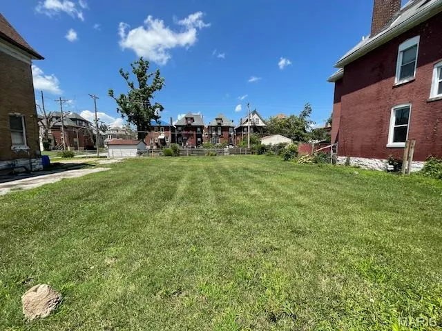 $10,000 | 5089 Raymond Avenue, St. Louis, MO 63113