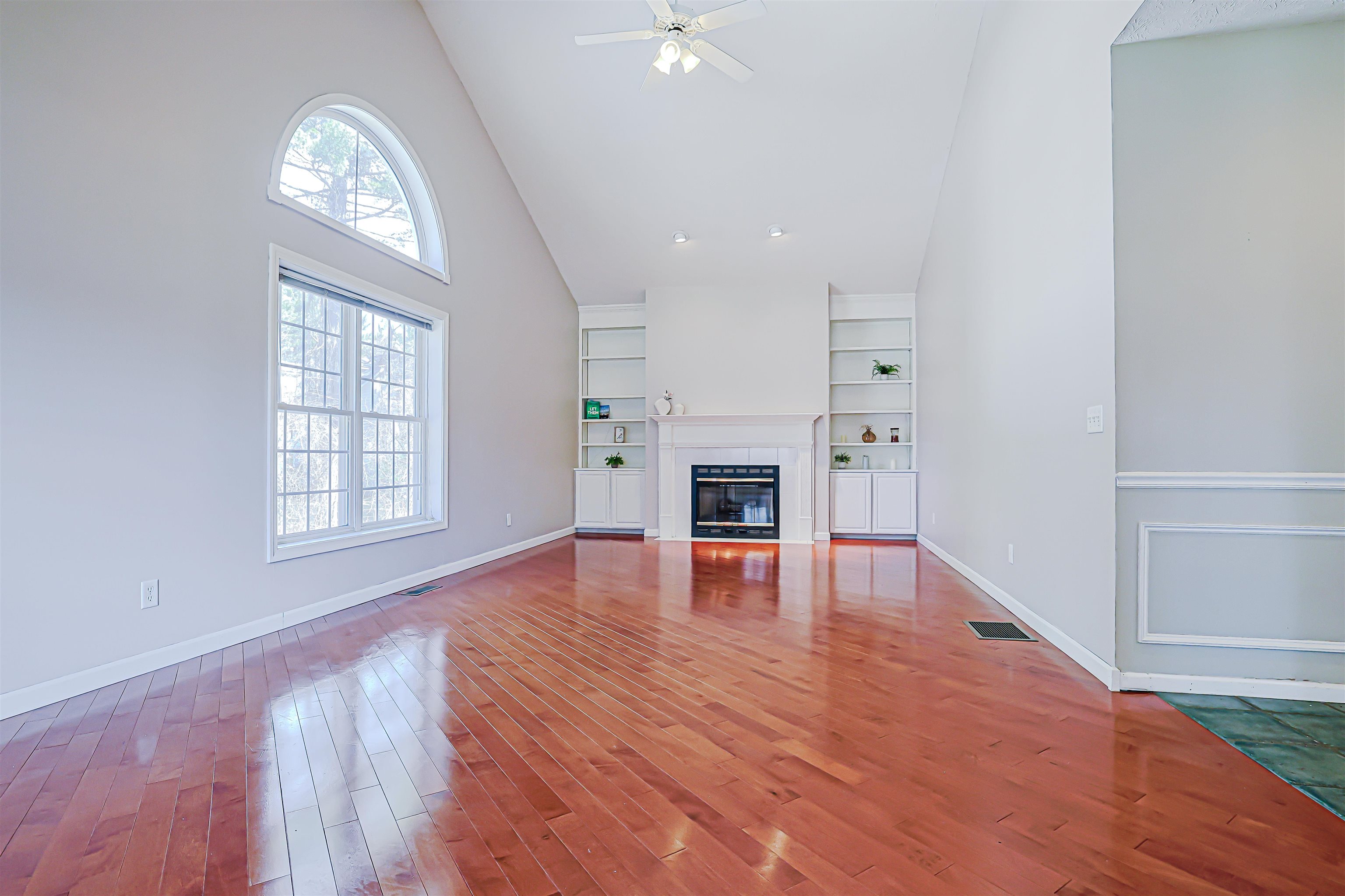 10 Checkerberry Lane Londonderry, NH 03053 - Photo 11 of 41