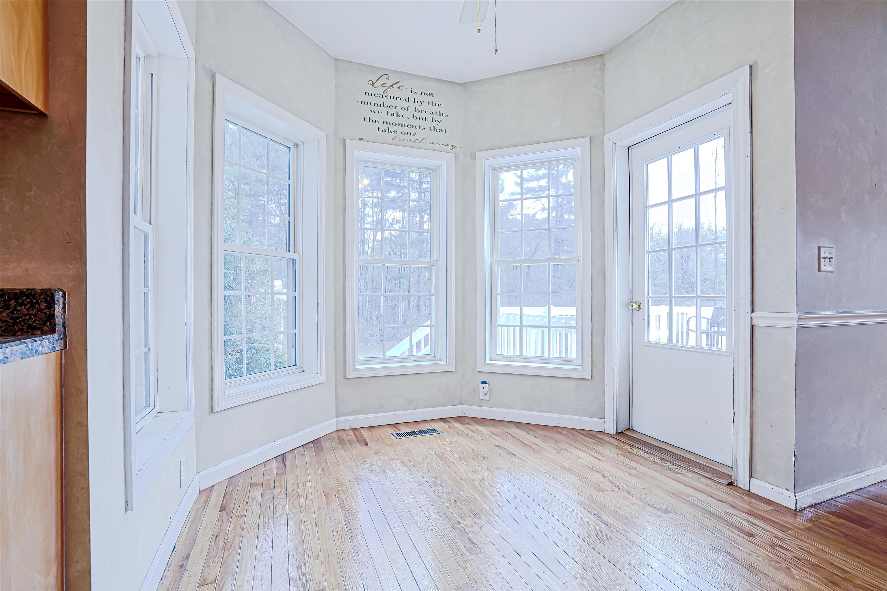 10 Checkerberry Lane Londonderry, NH 03053 - Photo 17 of 41