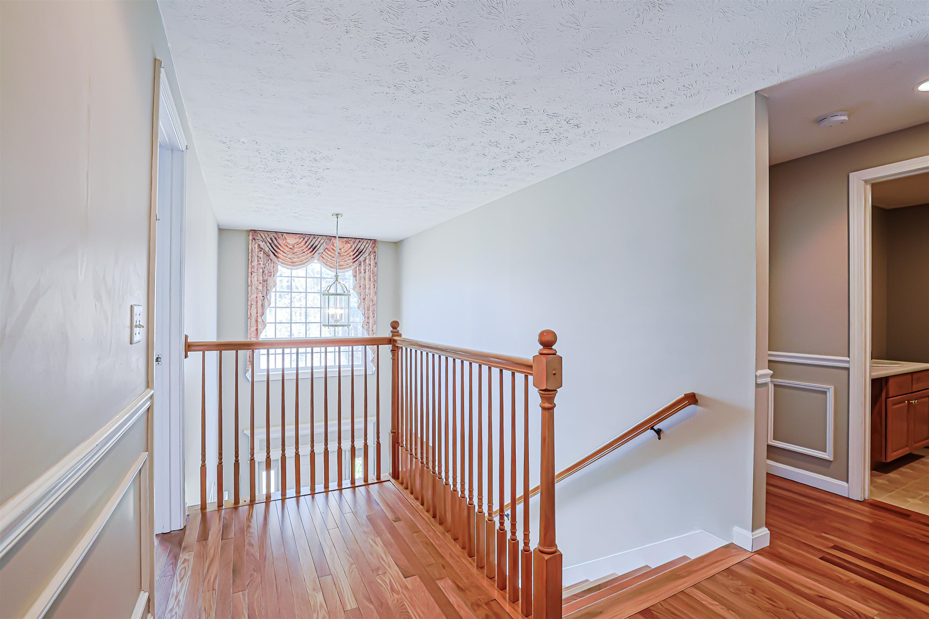 10 Checkerberry Lane Londonderry, NH 03053 - Photo 20 of 41