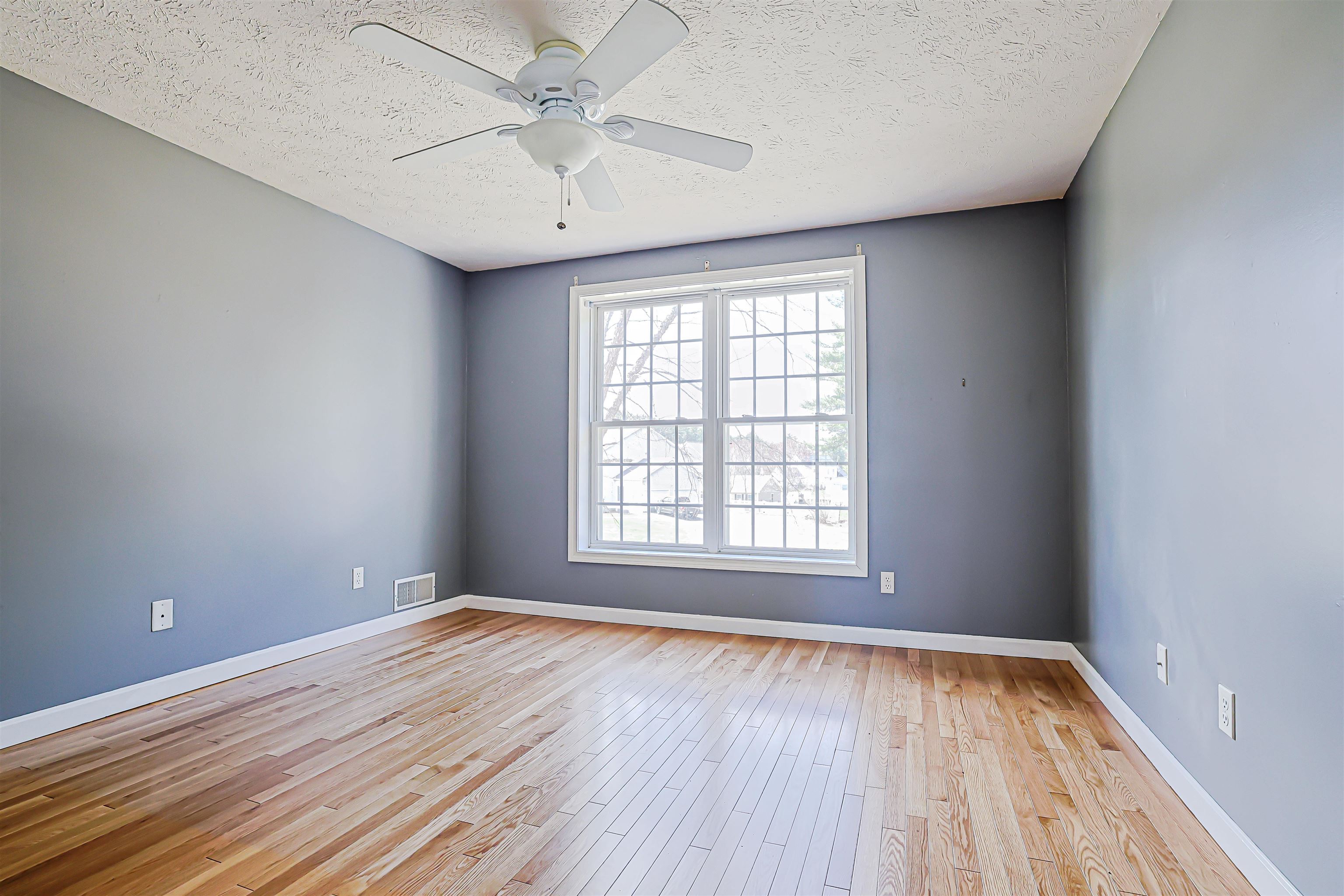 10 Checkerberry Lane Londonderry, NH 03053 - Photo 25 of 41