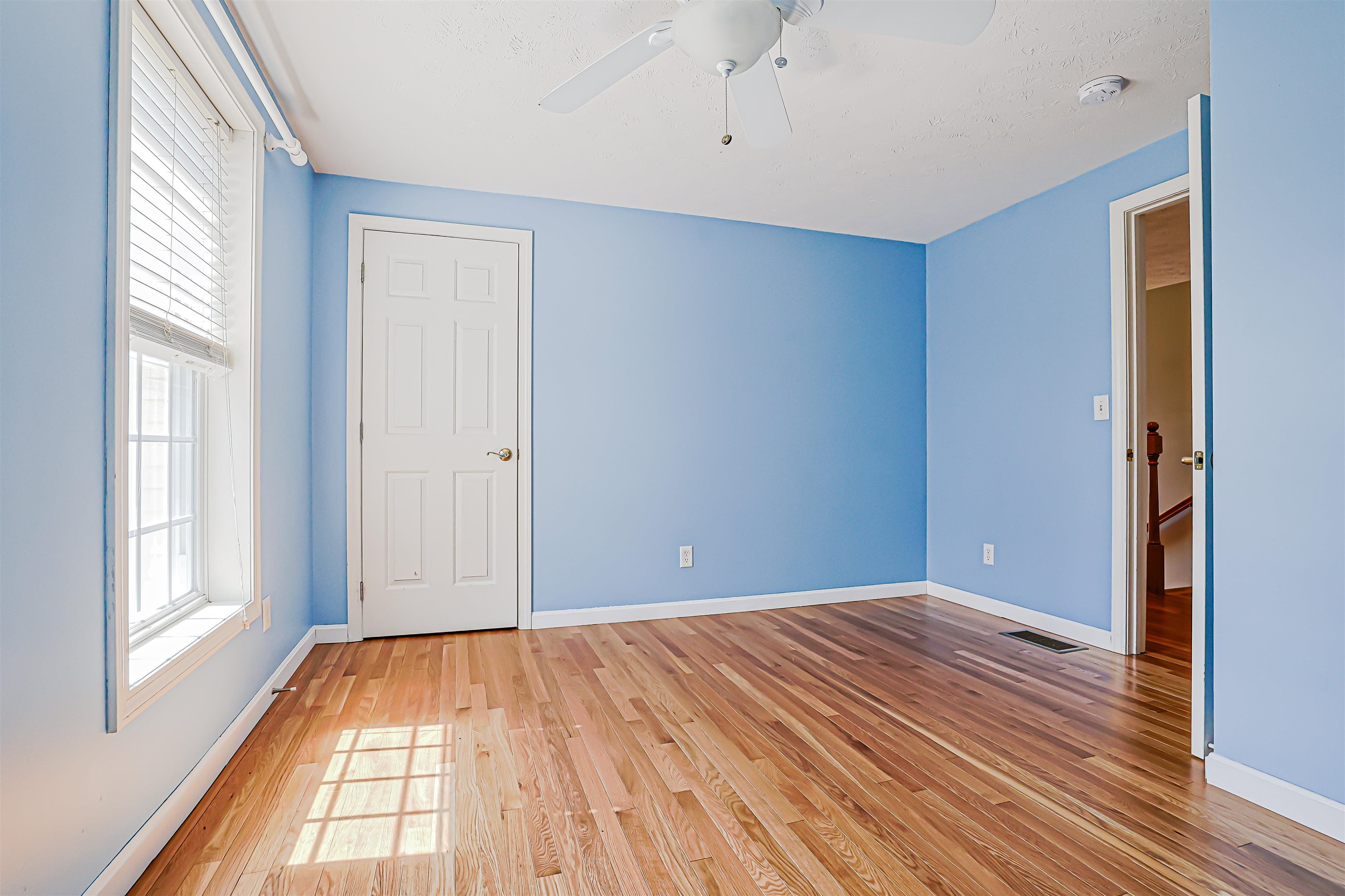 10 Checkerberry Lane Londonderry, NH 03053 - Photo 28 of 41