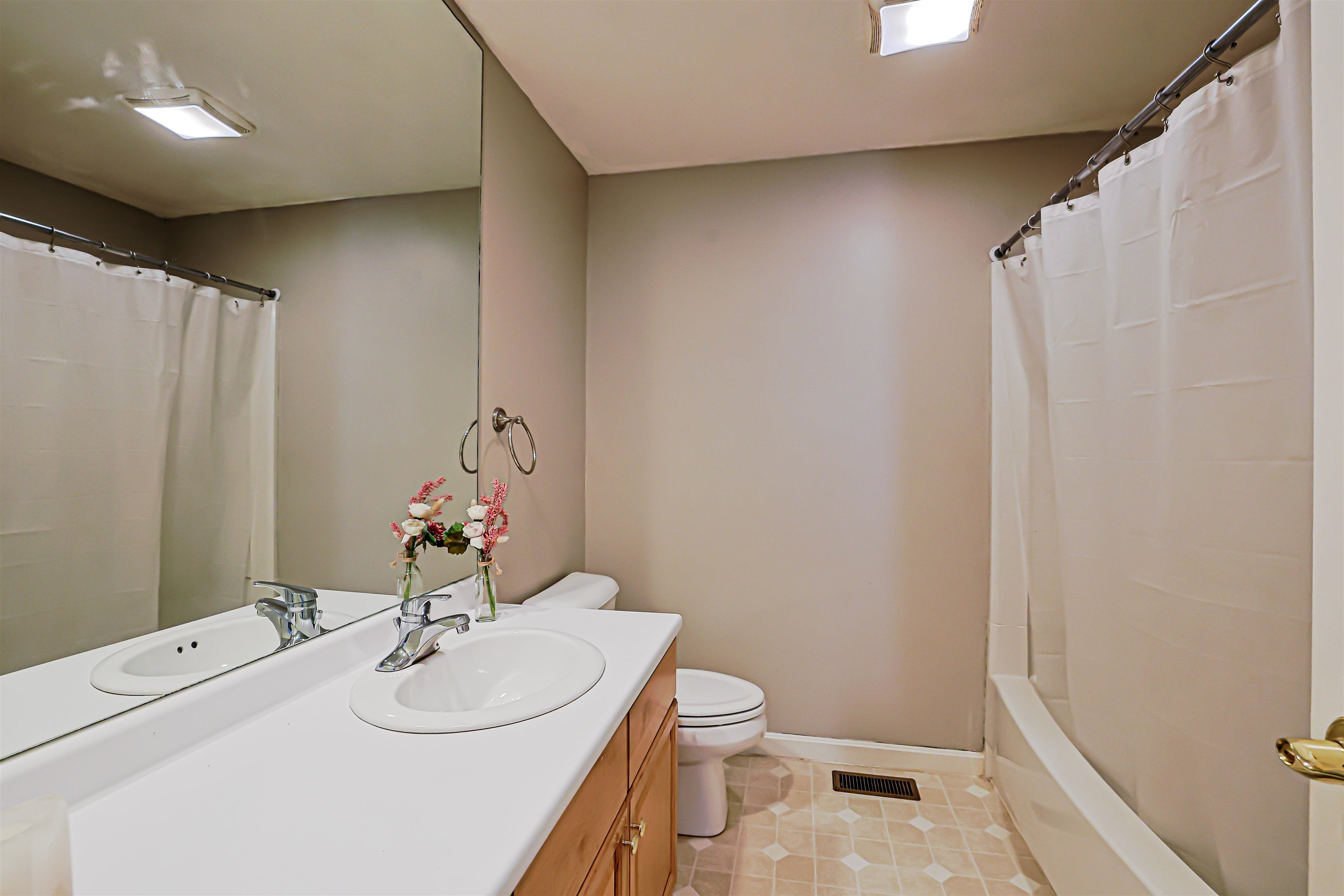 10 Checkerberry Lane Londonderry, NH 03053 - Photo 31 of 41