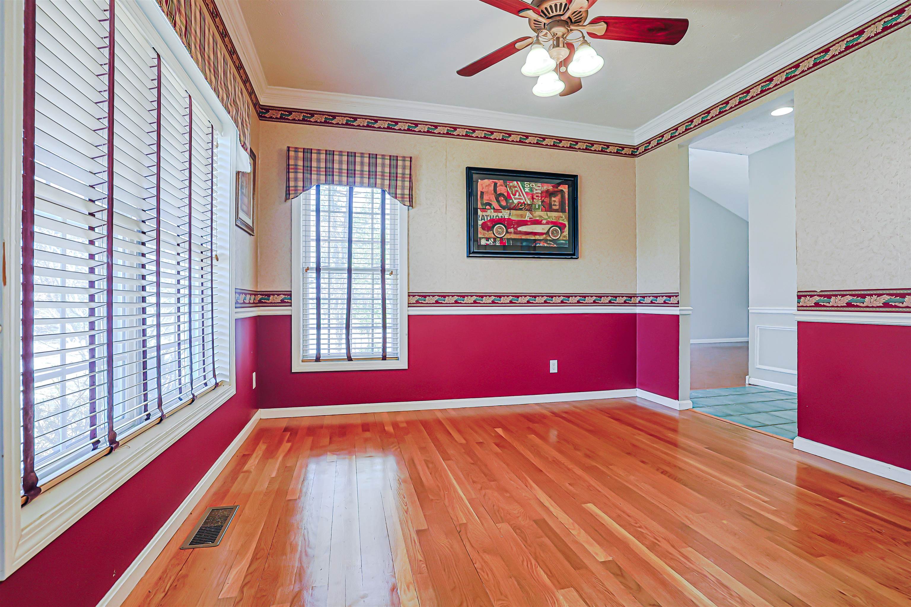 10 Checkerberry Lane Londonderry, NH 03053 - Photo 9 of 41