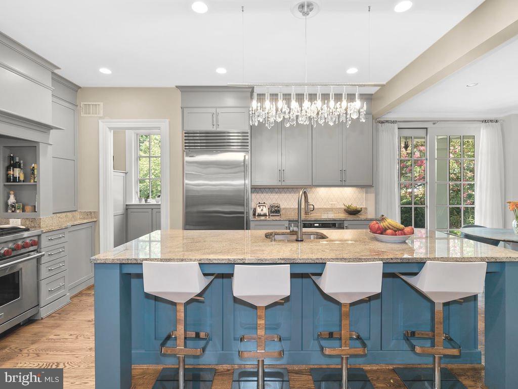 4400 Elm Street Chevy Chase, MD 20815 - Photo 8 of 61 Professional grade appliances