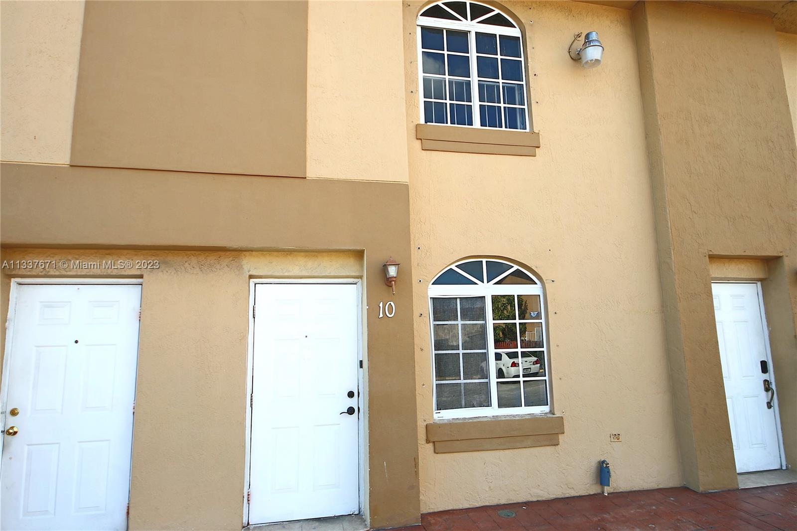 655 West 68th Street, Unit 10 Hialeah, FL 33014 - Photo 2 of 19