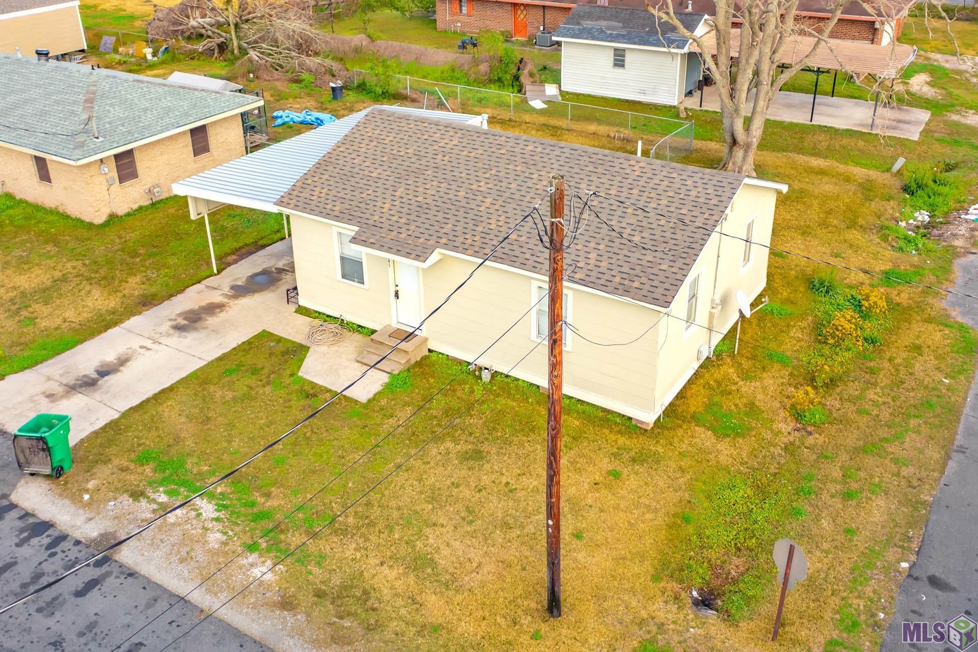 445 St Louis Street Raceland, LA 70394 - Photo 3 of 11