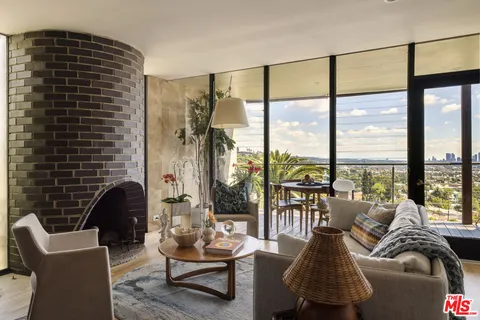 $1,499,000 | 6190 Temple Hill Drive, Los Angeles, CA 90068