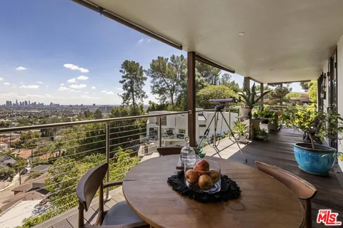 $1,499,000 | 6190 Temple Hill Drive, Los Angeles, CA 90068