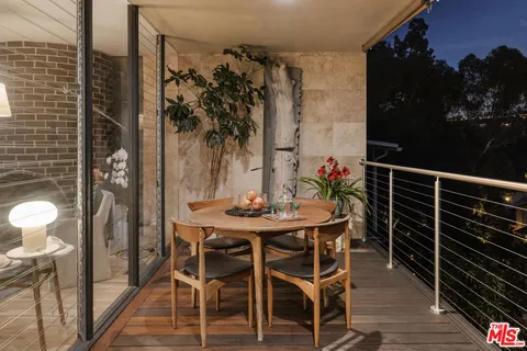 $1,499,000 | 6190 Temple Hill Drive, Los Angeles, CA 90068