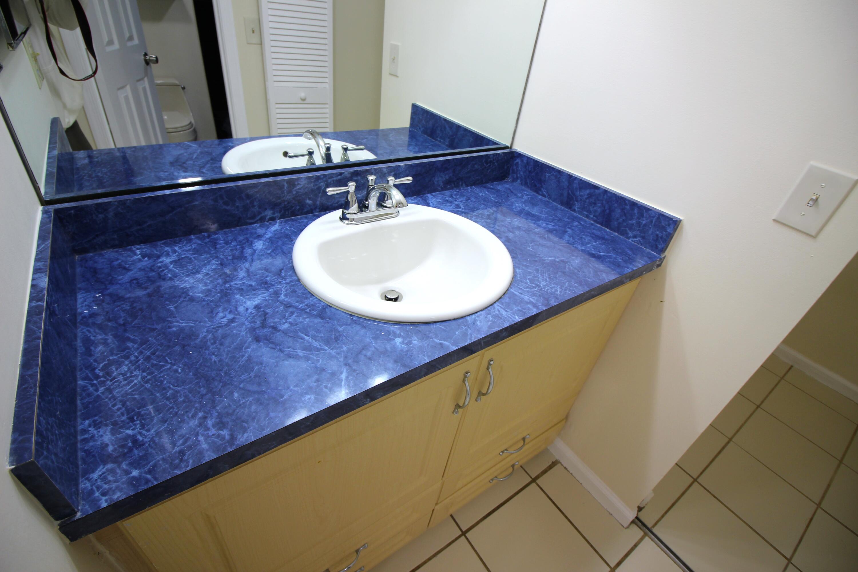 320 Olivewood Place, Unit O115 Boca Raton, FL 33431 - Photo 25 of 56 IMG_7429