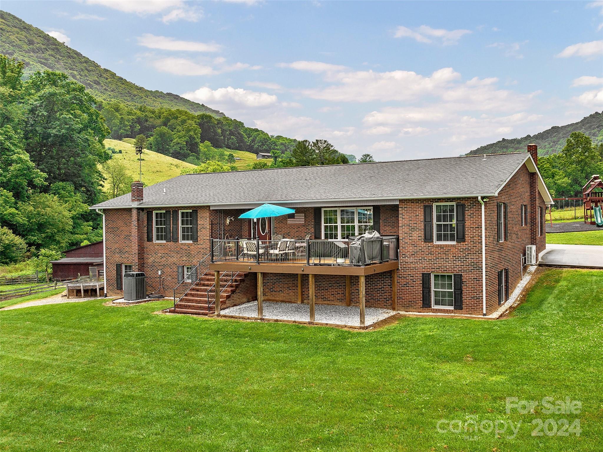 4198 Pigeon Road Waynesville, NC 28786 - Photo 1 of 39 Gallery Image 1