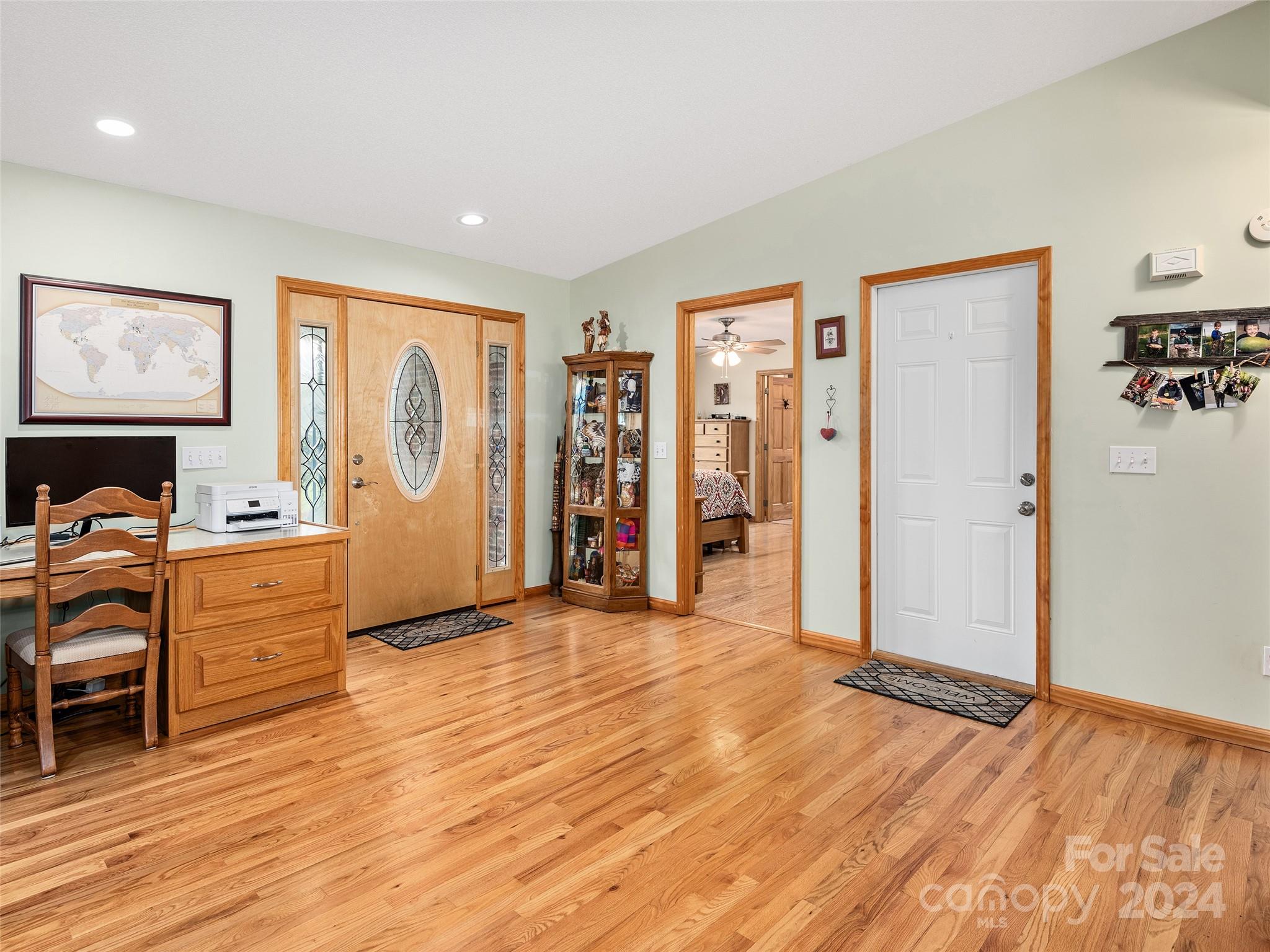 4198 Pigeon Road Waynesville, NC 28786 - Photo 5 of 39 Gallery Image 5