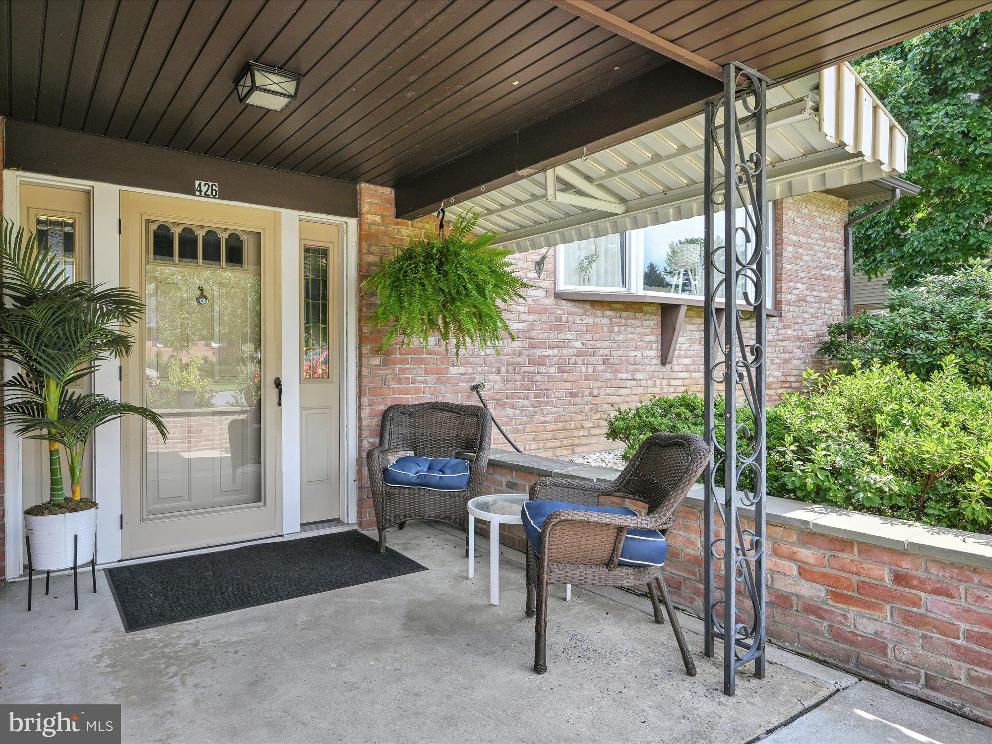 426 Revere Road Lancaster, PA 17601 - Photo 3 of 31 Entrance