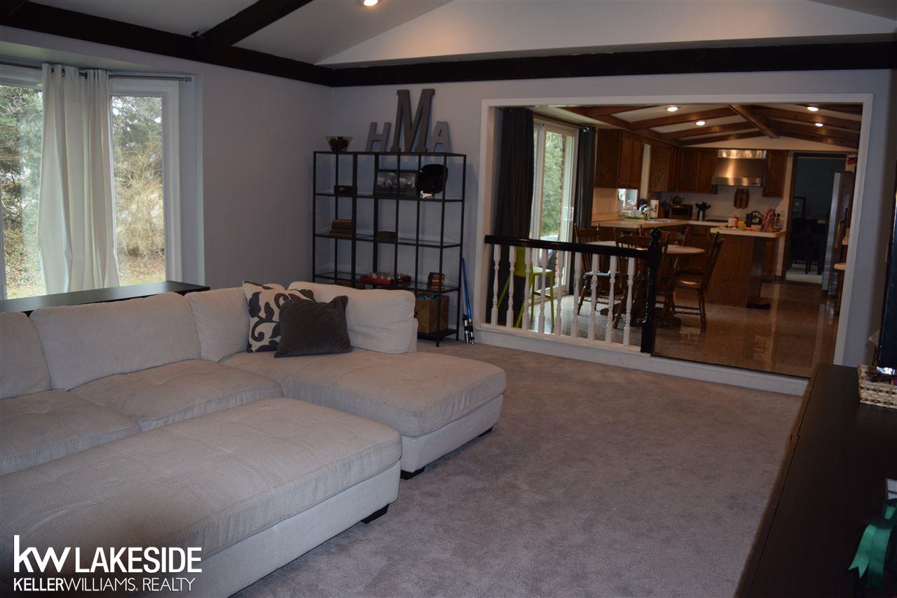 3199 Salem Drive Rochester, MI 48306 - Photo 25 of 64 31315844-24.JPG