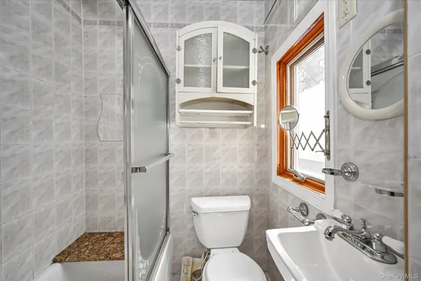 $6,500 | 63-42 Alderton Street | Rego Park