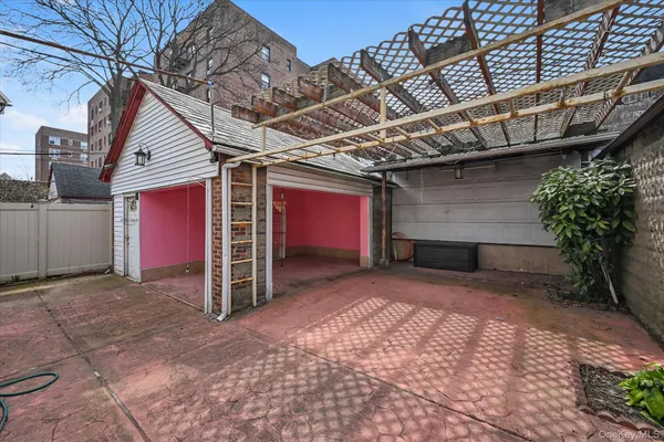 $6,500 | 63-42 Alderton Street | Rego Park