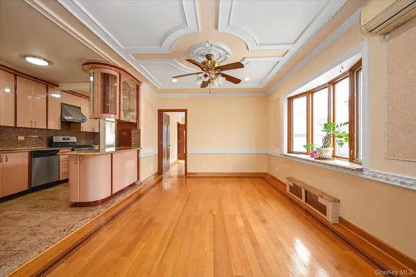 $6,500 | 63-42 Alderton Street | Rego Park